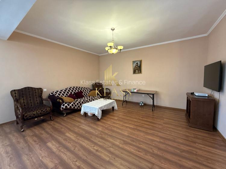 Vila Nemobilata de Inchiriat  Bd. Pipera Voluntari - 9