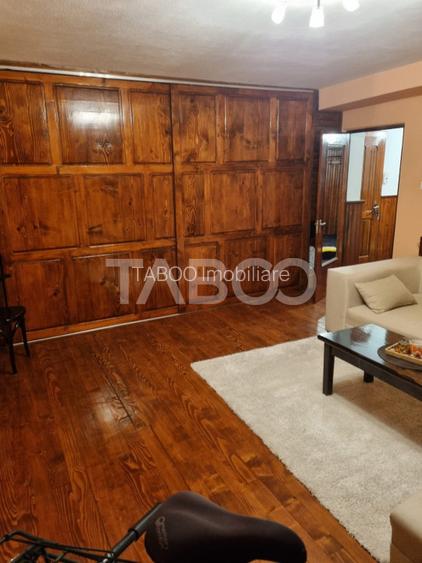 Apartament pretabil pentru afacerea ta 2 camere decomandat  Parter - 3