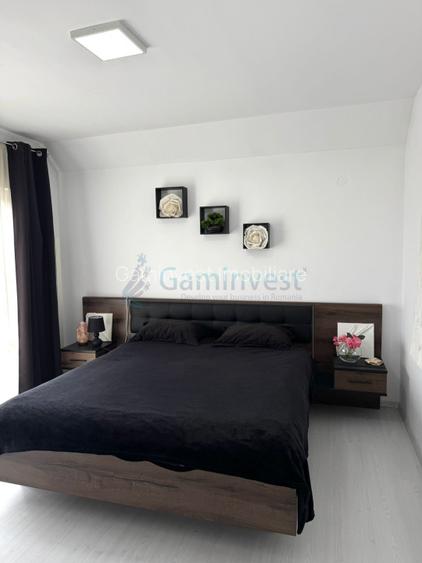 Casa cu 5 camere, singur in curte, cu Garaj zona Iosia, Oradea - 8