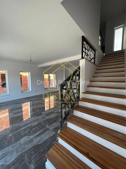 Duplex 5 camere despartit prin camera tehnica | Ghiroda - 8