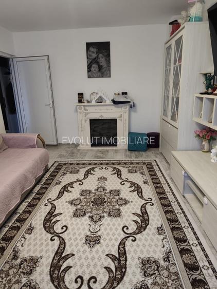 Institut DR uri- apartament 3 camere cf 1 renovat - 2