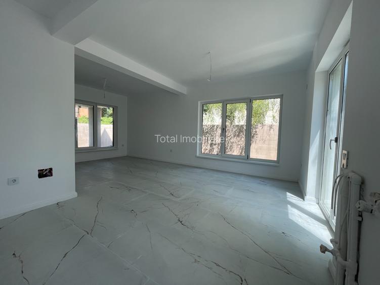 CASA INDIVIDUALA CUPLATA STR. PALTINIS 52 PLOIESTI - 2