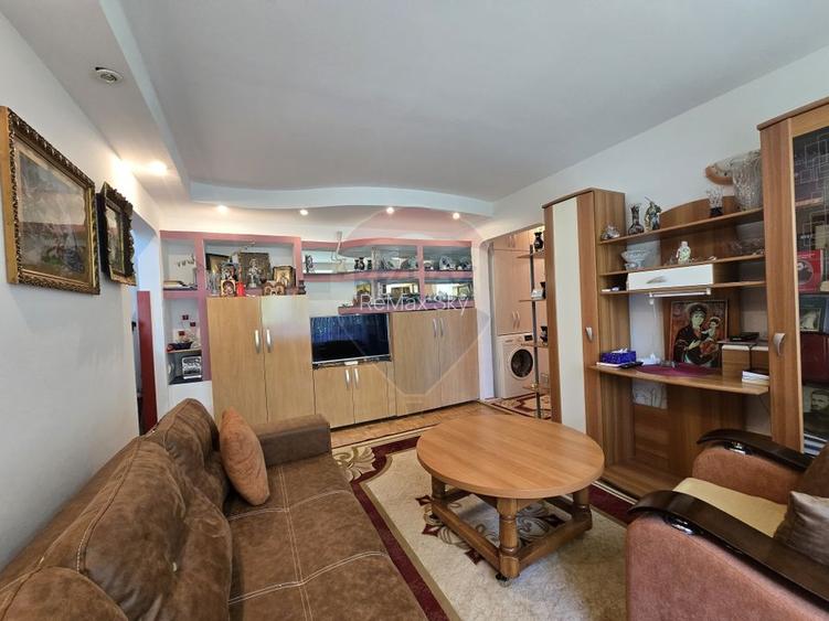 Apartament 2 camere, etaj 2, lângă Iulius Mall – FSEGA, comision 0% - 12