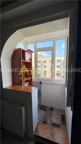 2 CAMERE - RESITA -bloc reabilitat - 8