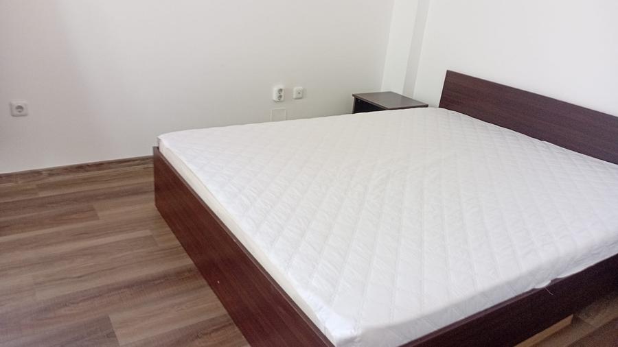 Inchiriez apartament 3 uta ared