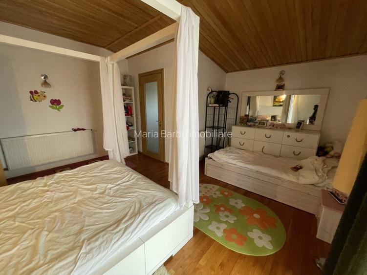 VILA P+1, Su = 350 mp.Teren 2000 mp + ANEXA,la DN 65- Valea Mare - 17