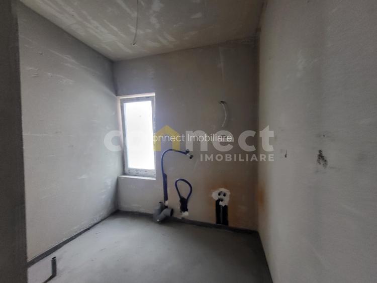 Casa individuala de vanzare | SU  113,7 mp | Teren 341 mp | Dezmir - 9