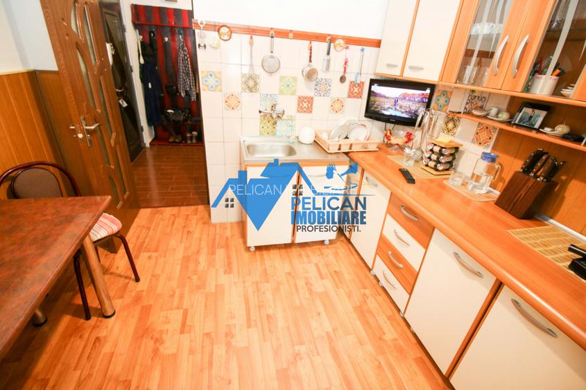 E3, decomandat, 3 camere, renovat - 7