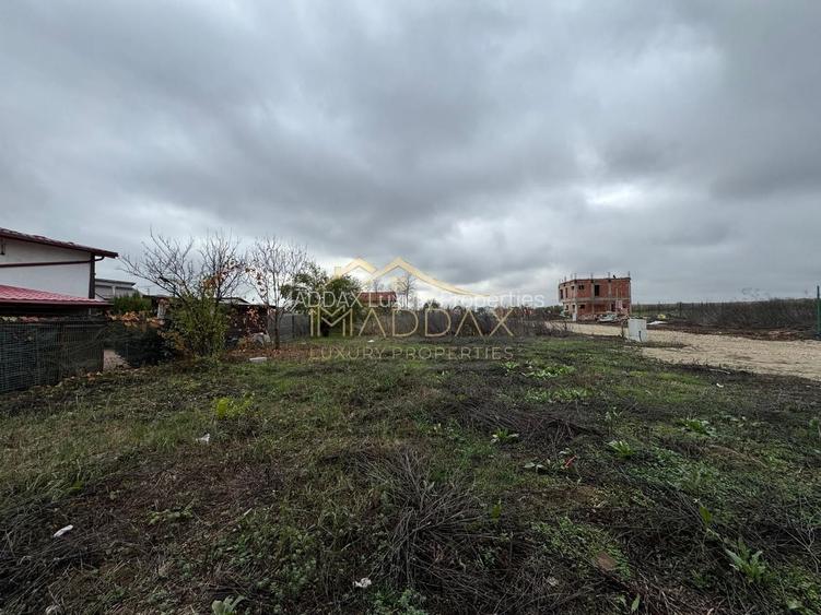 Maddax Luxury Properties vă propune spre vânzare un lot de teren în Balotești - 3