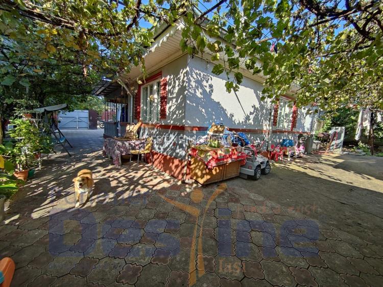 Casa batraneasca modernizata 74 mp + 73 mp anexe teren 585mp - 3