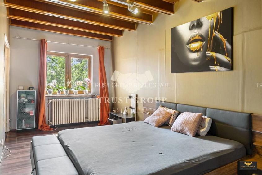 Casa impresionanta | 12 camere | Curte individuala | 4 locuri de parcare - 8