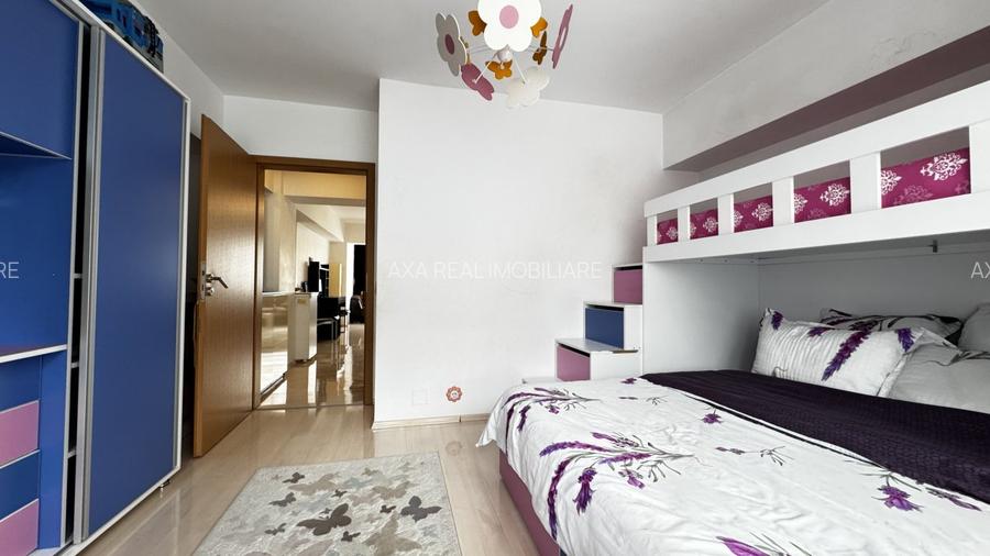 De vanzare 3 camere | Bd. Decebal | Etaj 2/8 | 92 mp | 2 bai  - 9