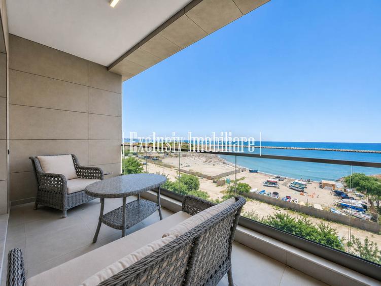 Prima Inchiriere - Vedere Superba si Frontala la Mare - Apartament Smart 80 mp - 11