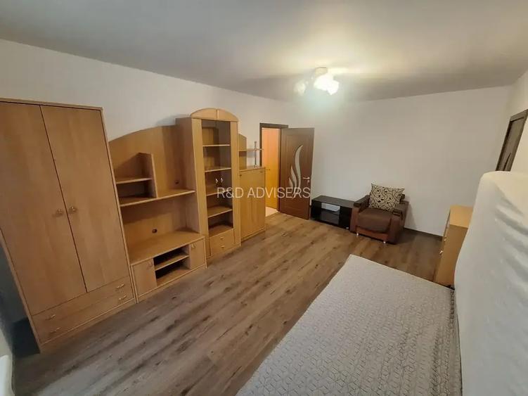 Garsoniera mare decomandata zona parc IOR metrou Nicolae Grigorescu - 10