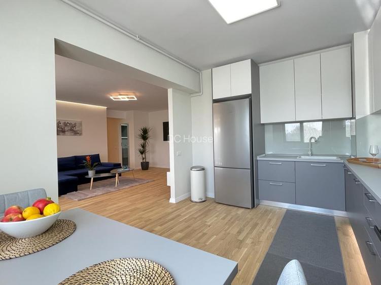 Apartament spatios 3 camere ~ Etaj 1/3 ~ Loc parcare ~ Terasa 17 mp - 11