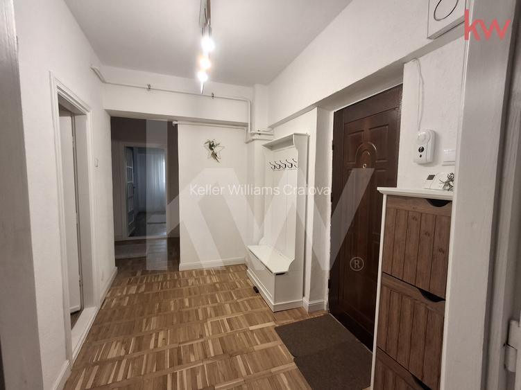 Apartament 3 camere de închiriat - Calea București - 10