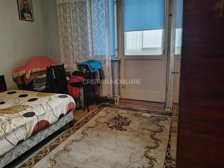 LIBER! AP 2 camere, Radu Negru, Conf 1 decomandat - 60 mp, 2 balcoane - 3