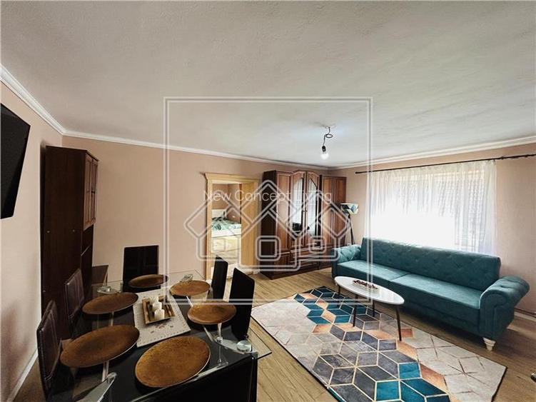 Casa la tara, teren mare, mobilata si utilata, zona foarte linistita - 15