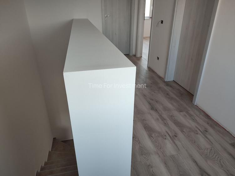 Sacalaz, 1/2 Duplex P+M 4 Camere,2 Bai,Terasa Acoperita - 12