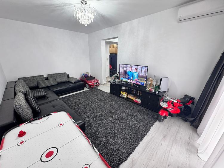 AP. 2 CAMERE - MOBILAT, BUCATARIE INCHISA, PARCARE INCLUSA,COMISION O% - 4