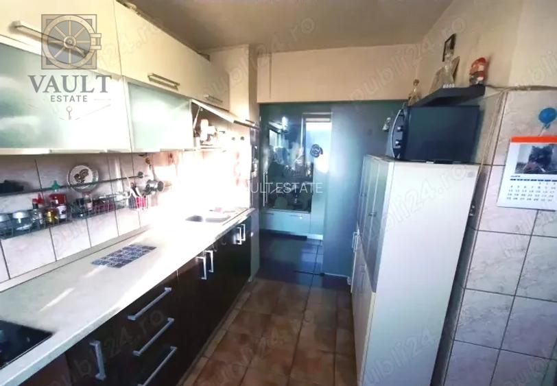 Apartament 3 camere - zona 1 Decembrie 1918 - 5