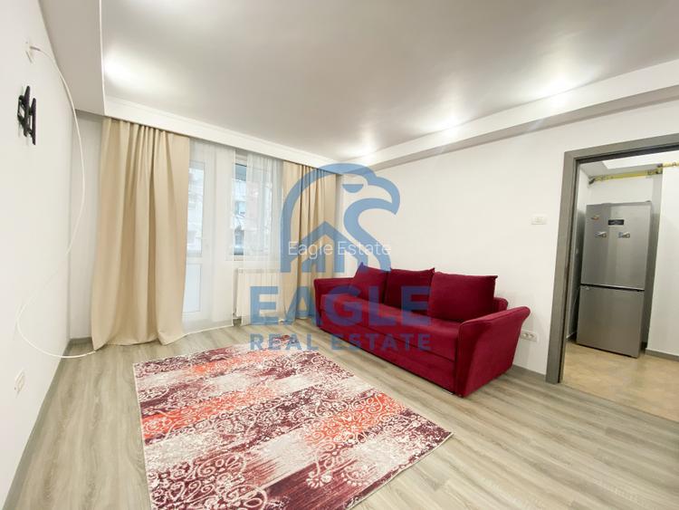 Centru, Bd Ferdinand - 2 Camere Renovat Modern cu parcare si balcon - 2