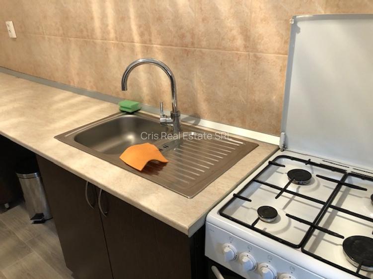 Chirie ap.1 camera , decomandat, amenajat-zona Lic.Unirea-la 10 min de UMF - 11