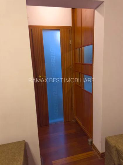 Titan - str Rodunta - Scoala 195 - 7