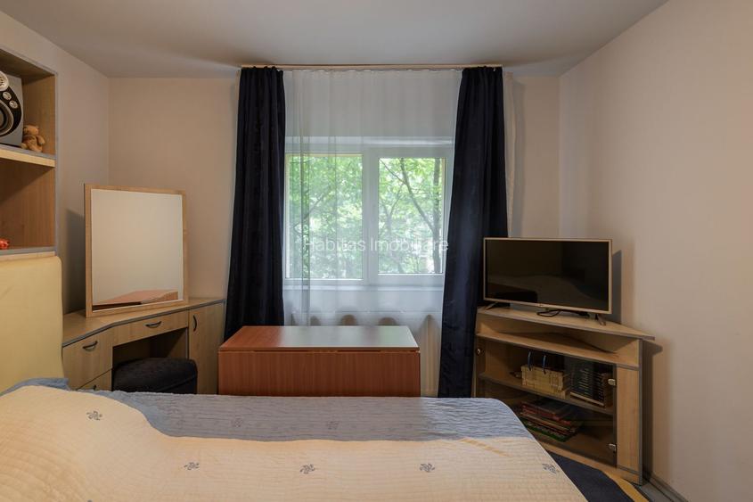 Apartament 4 camere, etaj 2, str. Castanilor, garaj de beton. - 4