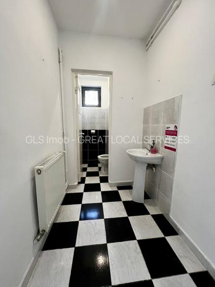 Spatii de închiriat la parterul unei clădiri, zona Piața Sudului de peste 500 mp - 12