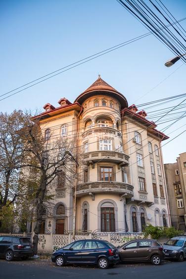 De vanzare Apartament 6 camere Vila Monument Istoric Traian Unirii LUX - 25