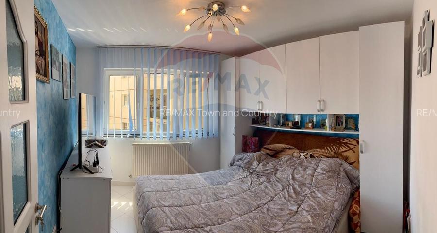 Apartament cu 4 camere de vanzare in zona Ultracentral - 6