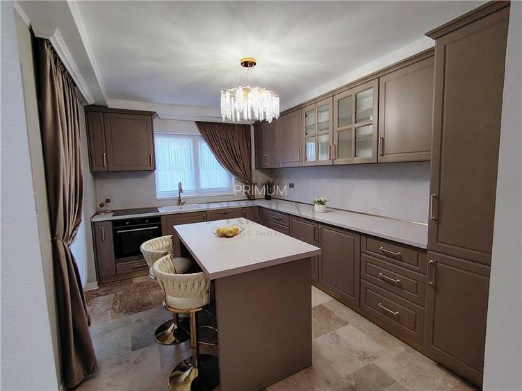 Duplex separat  prin carport - Panouri  - Asfalt - Mobilat lux - 4