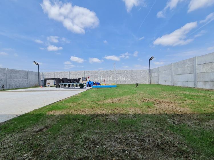 Casă Parter - Dormitor Matrimonial - Teren 365 mp - 115000 euro - Comuna Berceni - 5