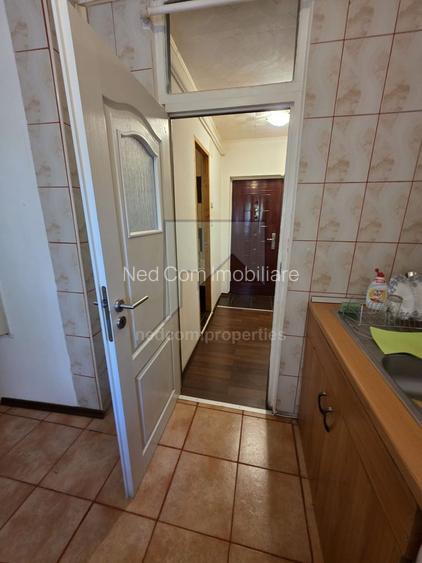 Vanzare Garsoniera str. Motoc - Sebastian - 4