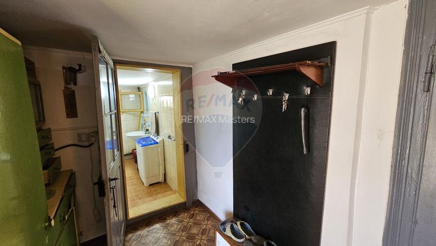 Casă / Vilă cu 3 camere de vânzare-Cacica-Suceava - 14