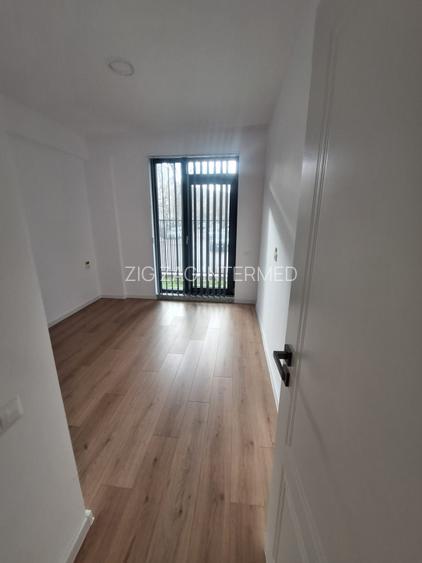 Tomis III , spatii IDEAL BIROURI, 4 camere, constructie 2023 - 13