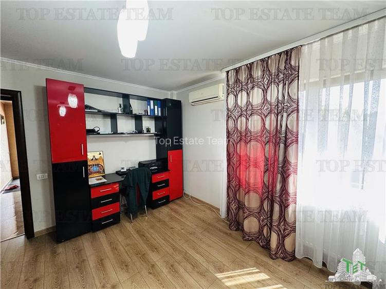 Vila superba 360 mp construiti, 524 mp curte, 6 camere, P+1+M ROSU - 5