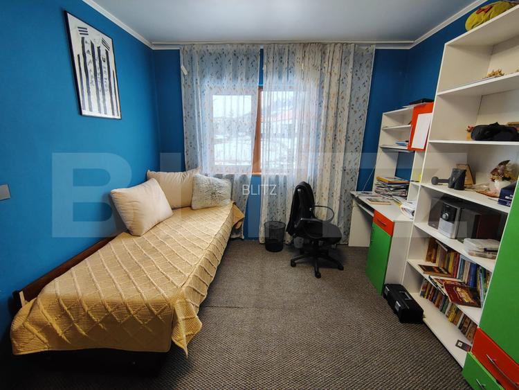 Proprietate cu 2 case, una fiind traditionala, Dezmir  - 12