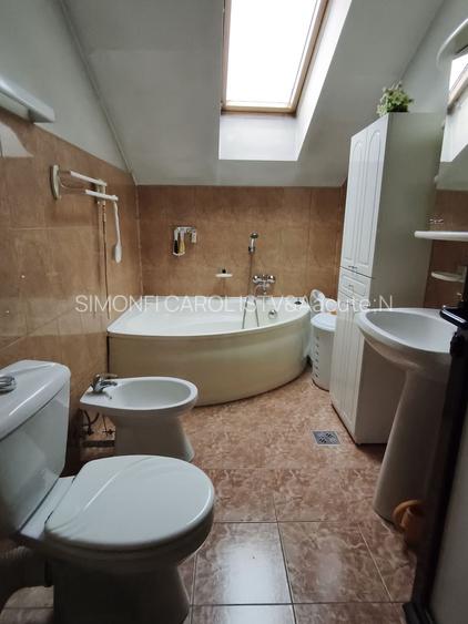 Casa de locuit Central 310 mp utili + 2 spatii comerciale de la strada - 5