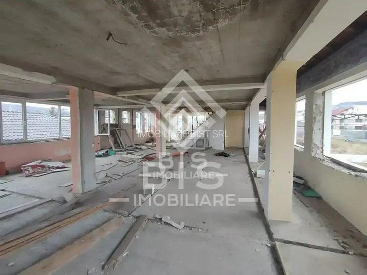 Cladire P+1+M cu destinatie mixta - 3