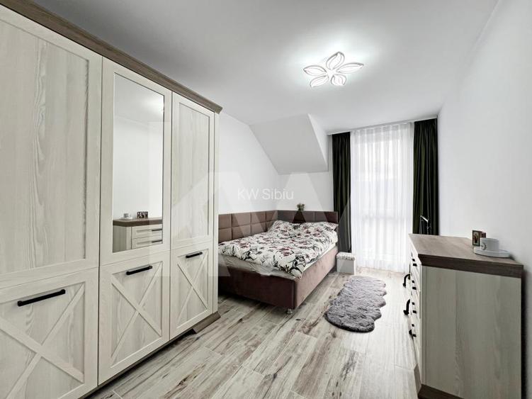 Casa noua 4 cam. moderna, mobilata si utilata, curte. 10 min. de Sibiu  - 6