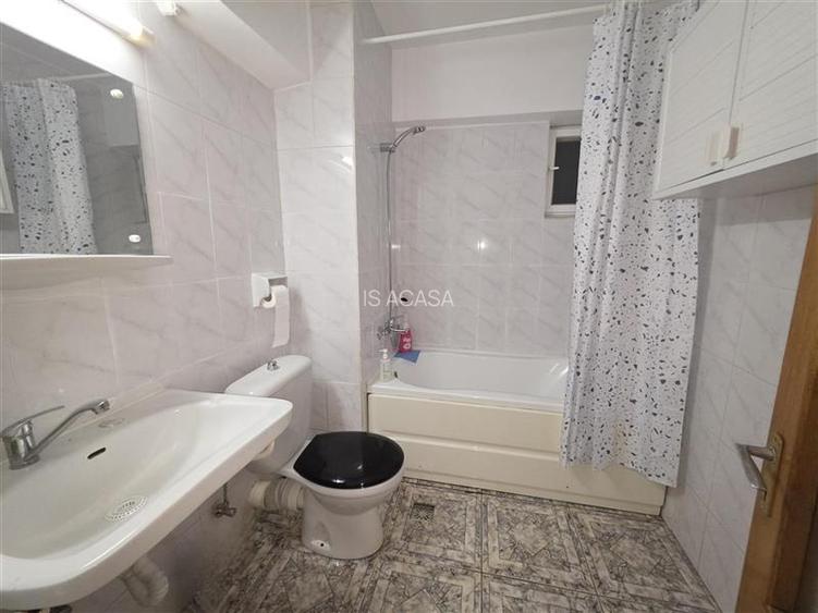 Apartament ecomandat cu 3 camere langa Teatrul National - 10