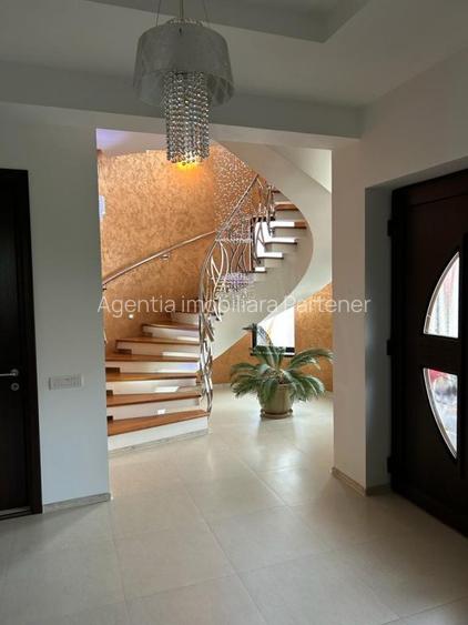 Casa/Vila Trivale - C&acirc;mpului, finisaje deosebite, mobilata, teren 1.090mp - 14