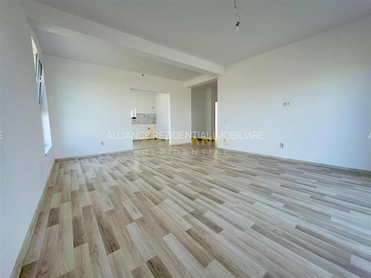 De vânzare casa  individuala - 3 camere-2 bai- teren 376 mp - 7