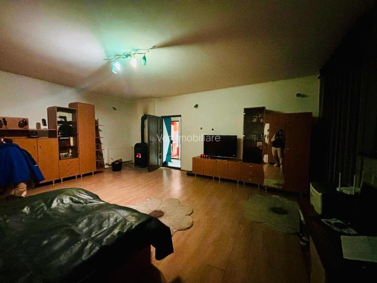 Oportunitate- Casa in zona centrala 218mp - 5