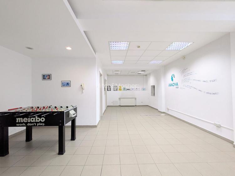 Cladire mixta de birouri si spatii comerciale - Comision 0% - 14