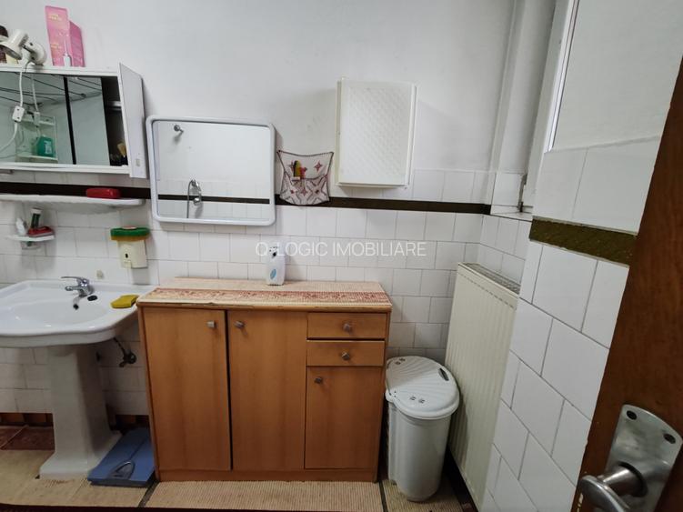 Casa 4 camere libera la vanzare TARLUNGENI - 24