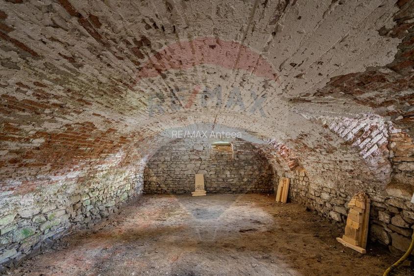 Fosta scoala saseasca semnata de Fritz Balthes - Bruiu, Sibiu - 14