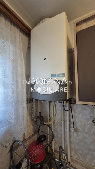 Vânzare apartament 2 camere, situat în Târgu Jiu, strada Mioriței - 5